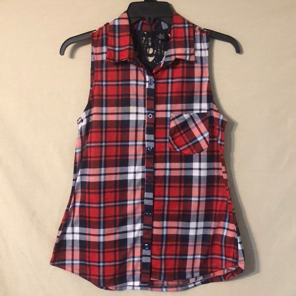 Ultra Flirt Tops - Ultra Flirt Flannel Sleeveless Button Down Top